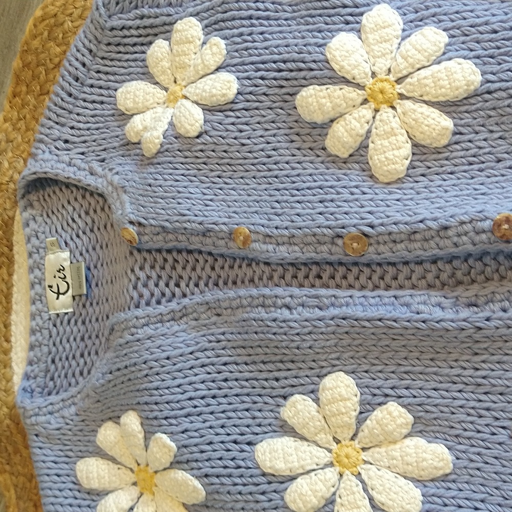 Periwinkle 3D Daisy 100% Cotton Knit Cardigan Sweater - Picture 4 of 16